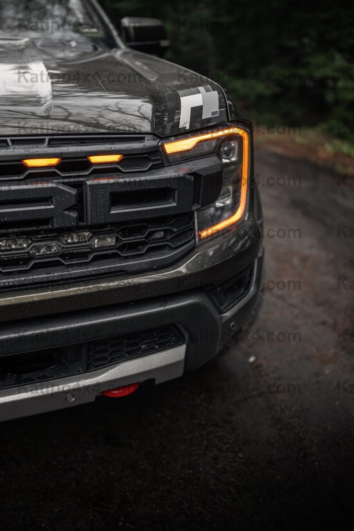 USA STYLE Amber Front Headlight  Daytime Running Lights Replace WHITE Unit For NEXT-GEN FORD RANGER , RAPTOR & EVEREST