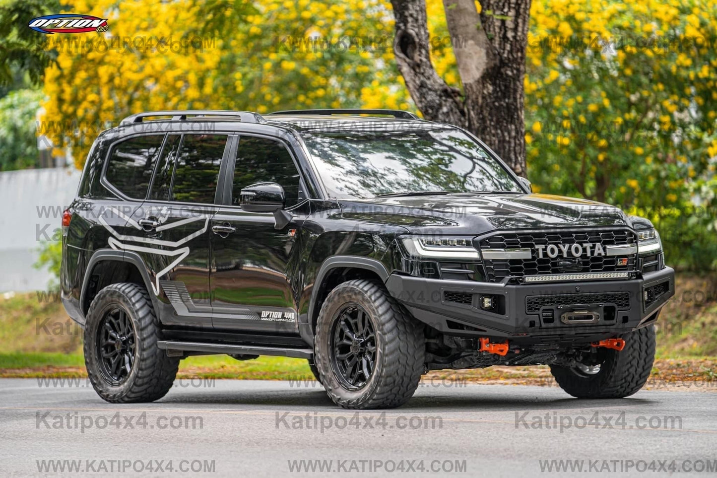 OPTION4WD - TOYOTA LC300 , Supreme FRONT WINCH BAR VX - TOYOTA LC300 2022+