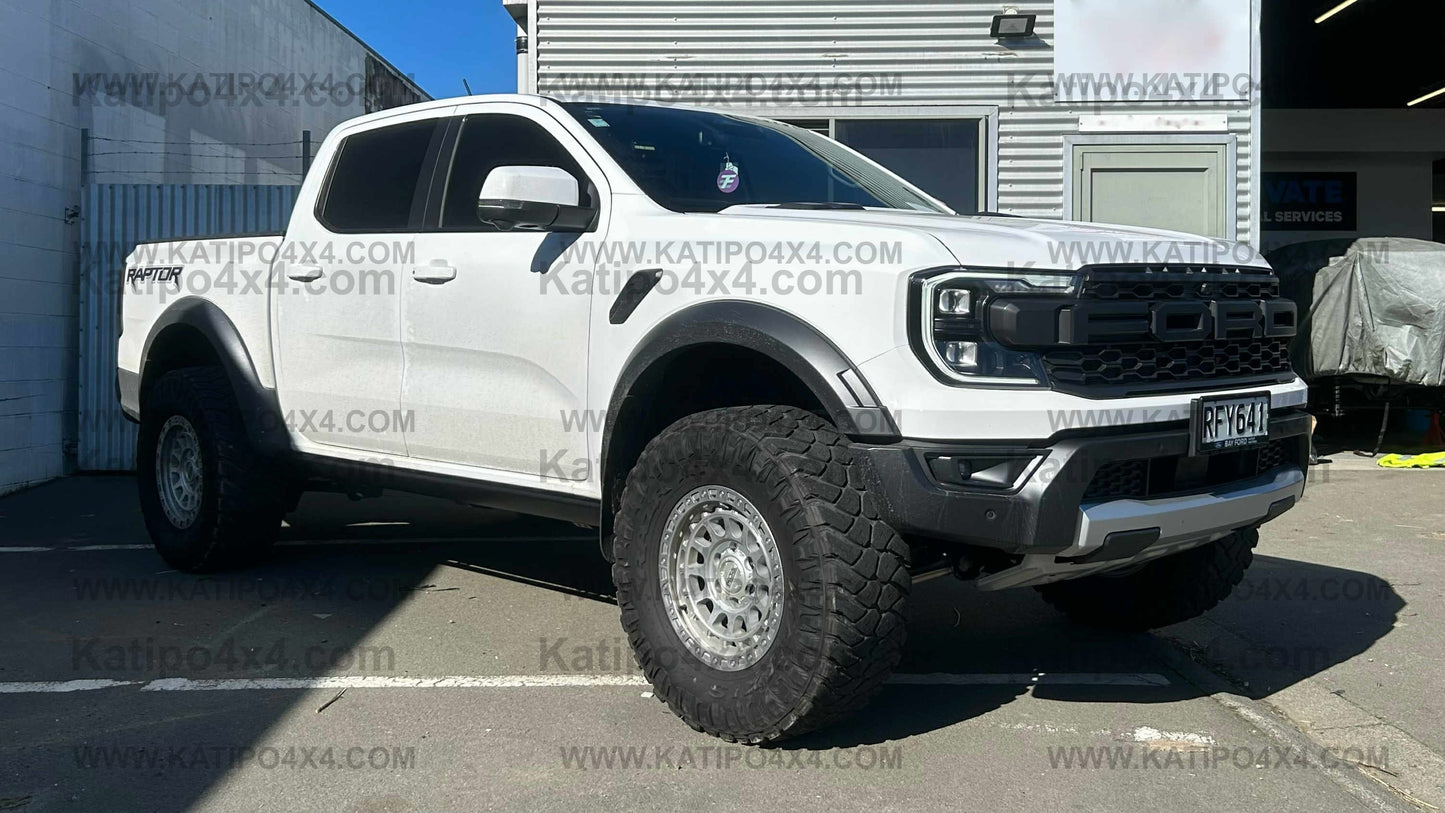 ELECTRIC POWER RETRACTABLE BOARD / FORD RANGER,  RAPTOR SIDE STEPS (2012-2025+) with LED Lights - Or NO LIGHTS