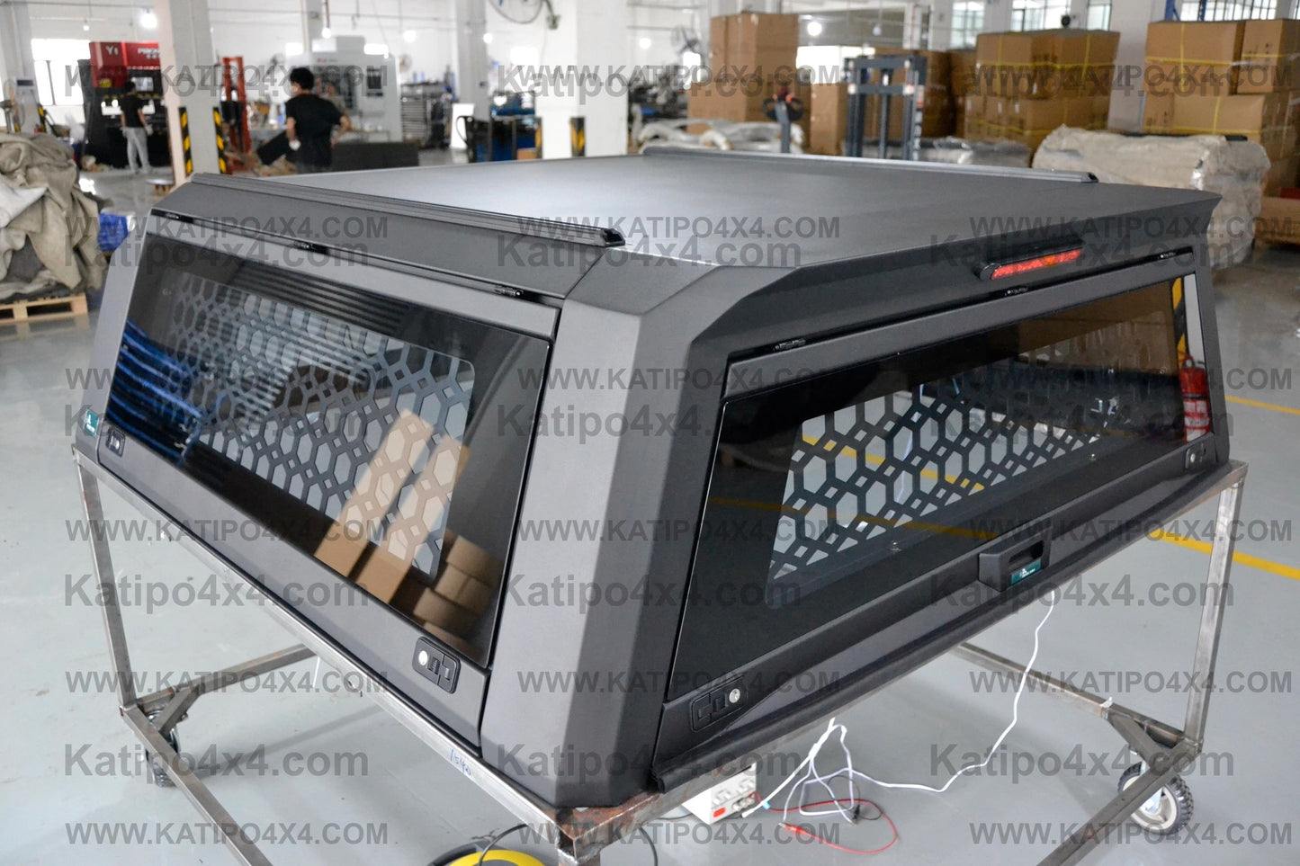 PREMIUM ALUMINIUM CANOPY - NEXT-GEN 2022+ FORD RANGER & RAPTOR - NEW 2026 Design
