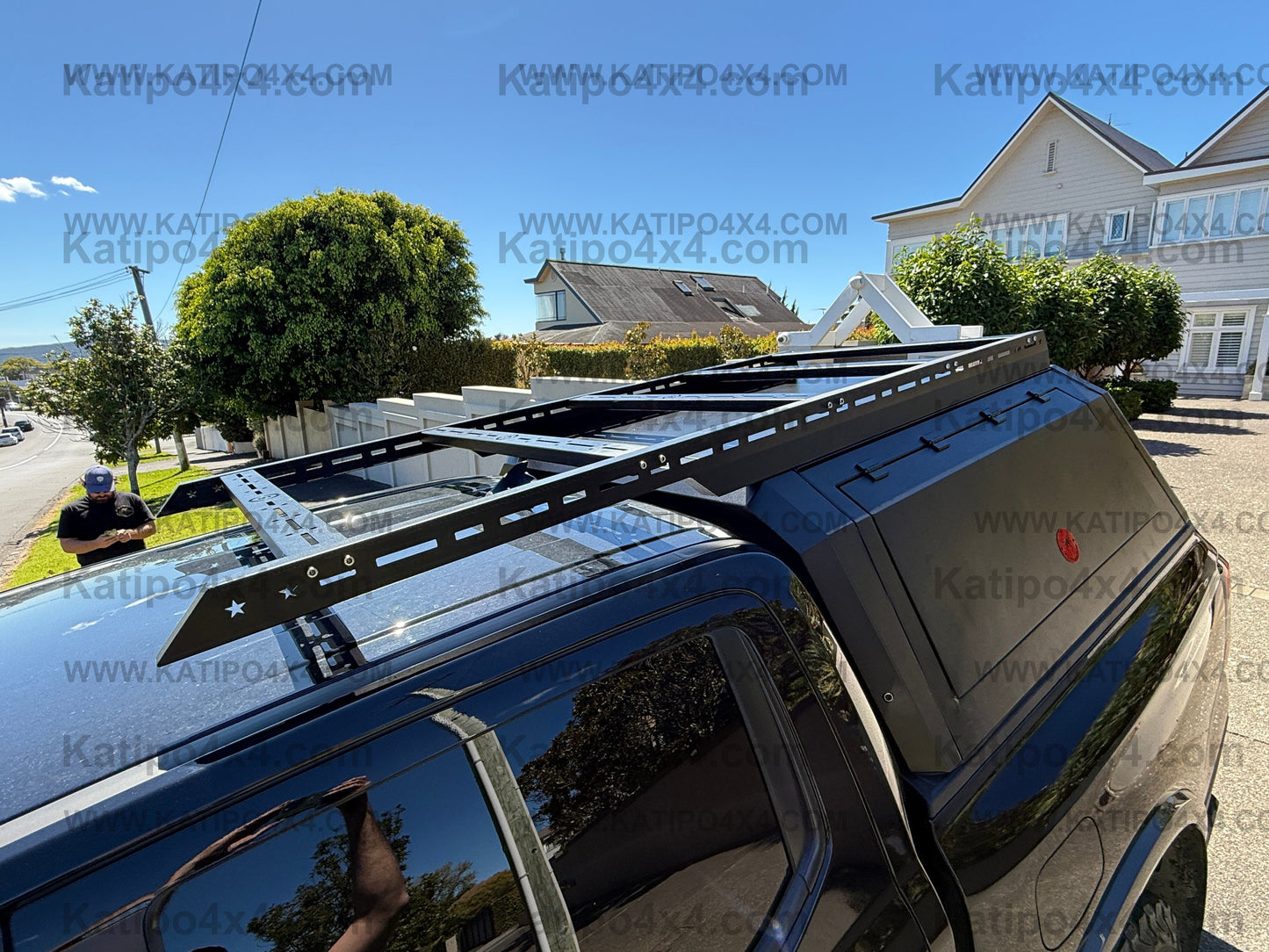 NEXT-GEN 2022+ FORD RANGER & RAPTOR  Tradesman’s Aluminium Canopy With Central locking & Roof Rack