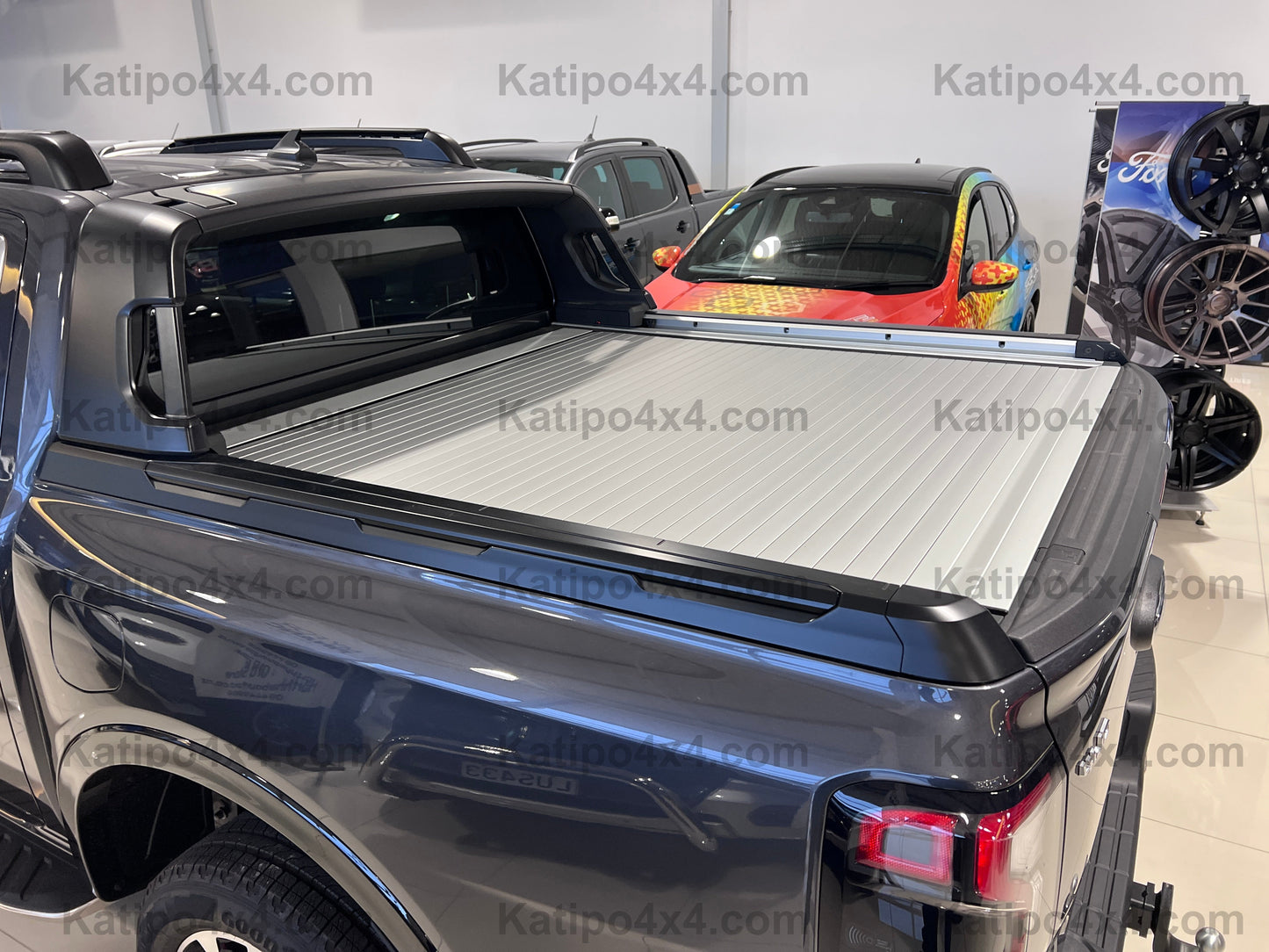 2023+ Ford Ranger Platinum & Wildtrak-X NEXT-GEN Electric roller lid and rack system ( NEW )