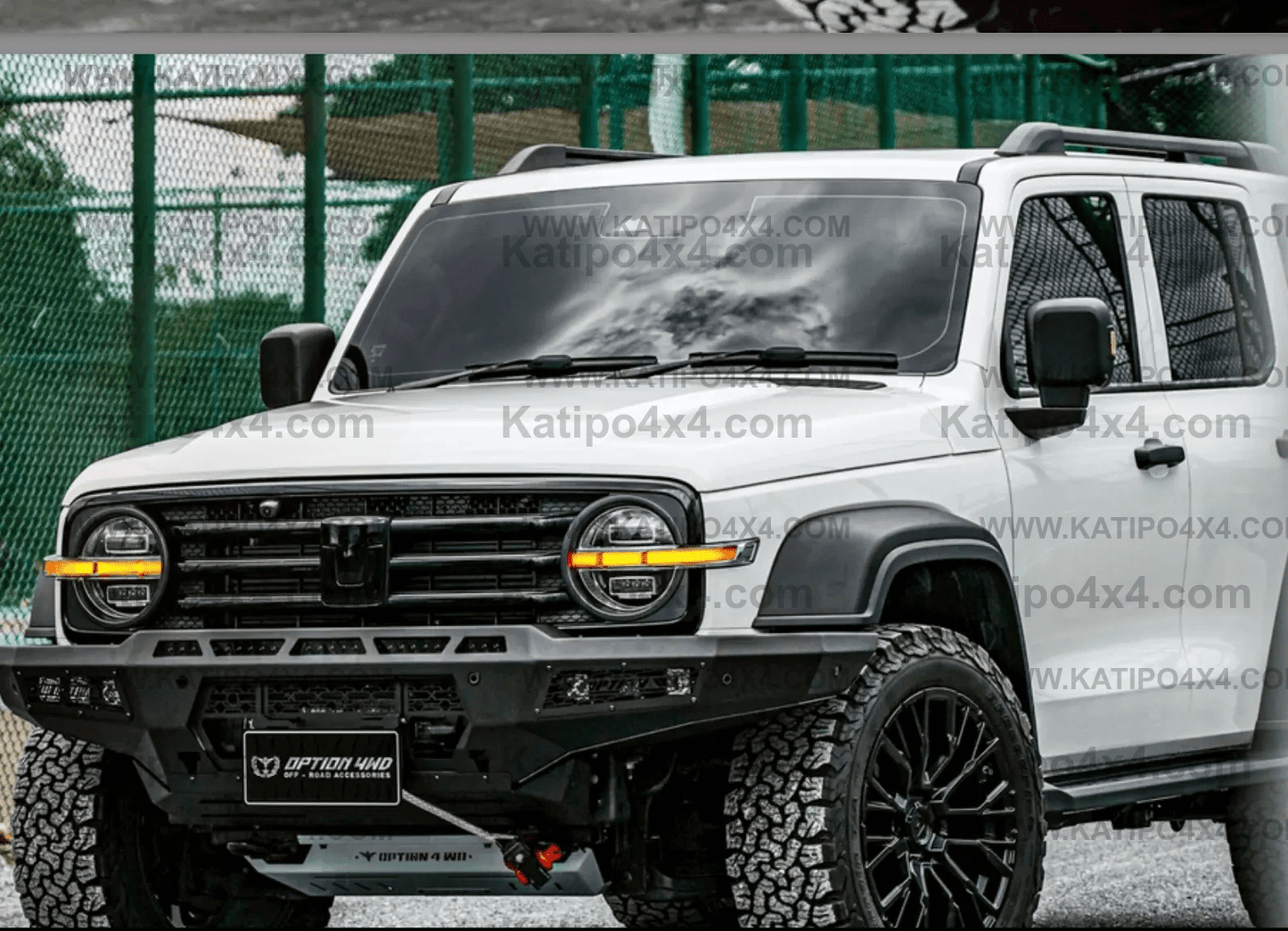OPTION4WD - FRONT BUMPER OP-X - TANK 300