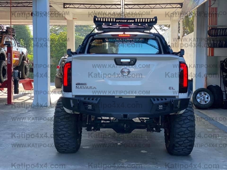 NISSAN NAVARA 2015-2019 REAR BAR WITH 2" HITCH ( SPORT )