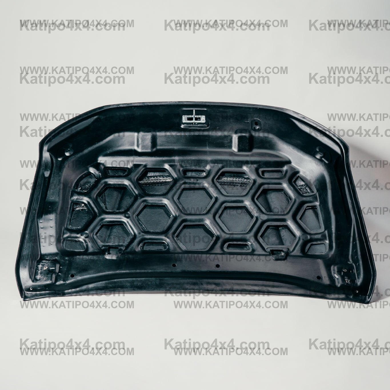 FORD RANGER, EVEREST & RAPTOR  CARBON BONNET, TYPE - BATMAN GT(2015-2022) N.Z ONLY