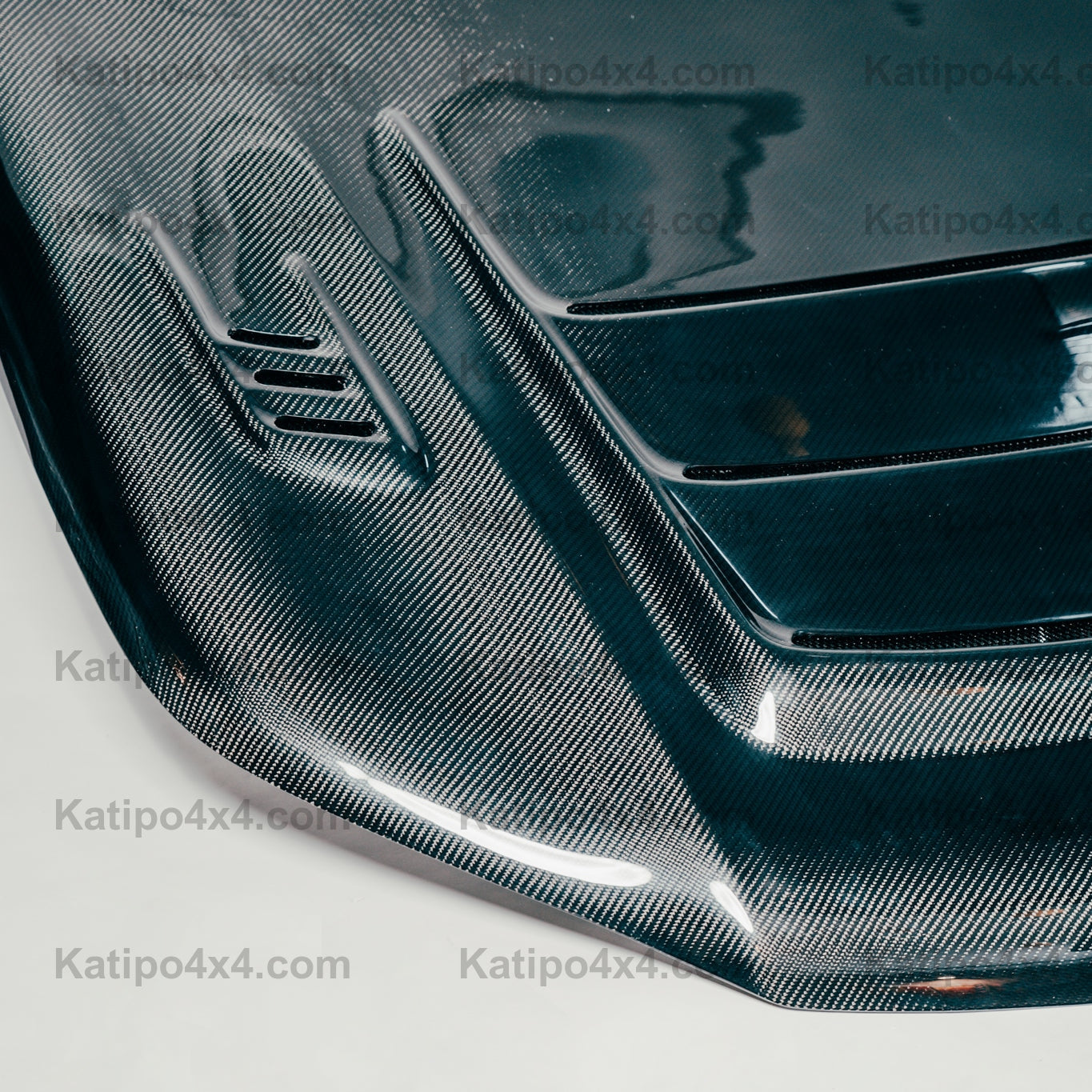 N80 TOYOTA HILUX  CARBON BONNET, MOD -X (2015-2022)