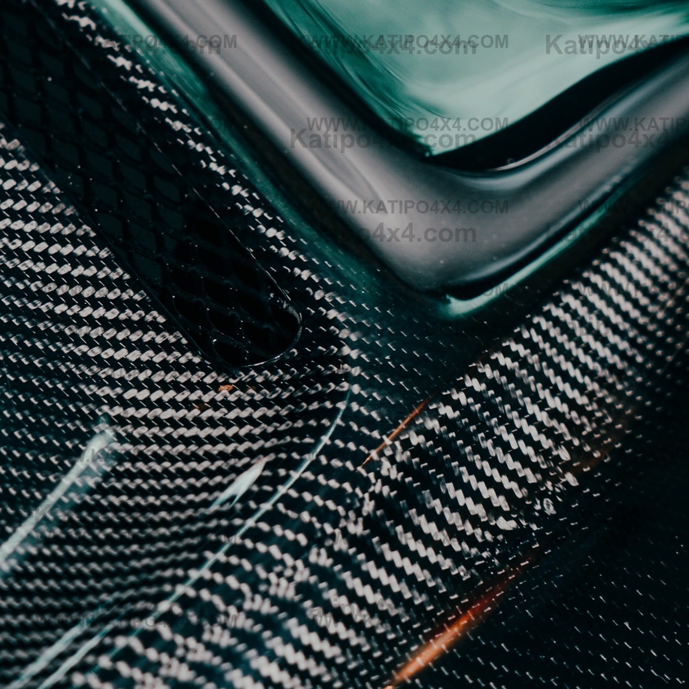 FORD RANGER, EVEREST & RAPTOR  CARBON BONNET, TYPE - BATMAN GT(2015-2022) N.Z ONLY