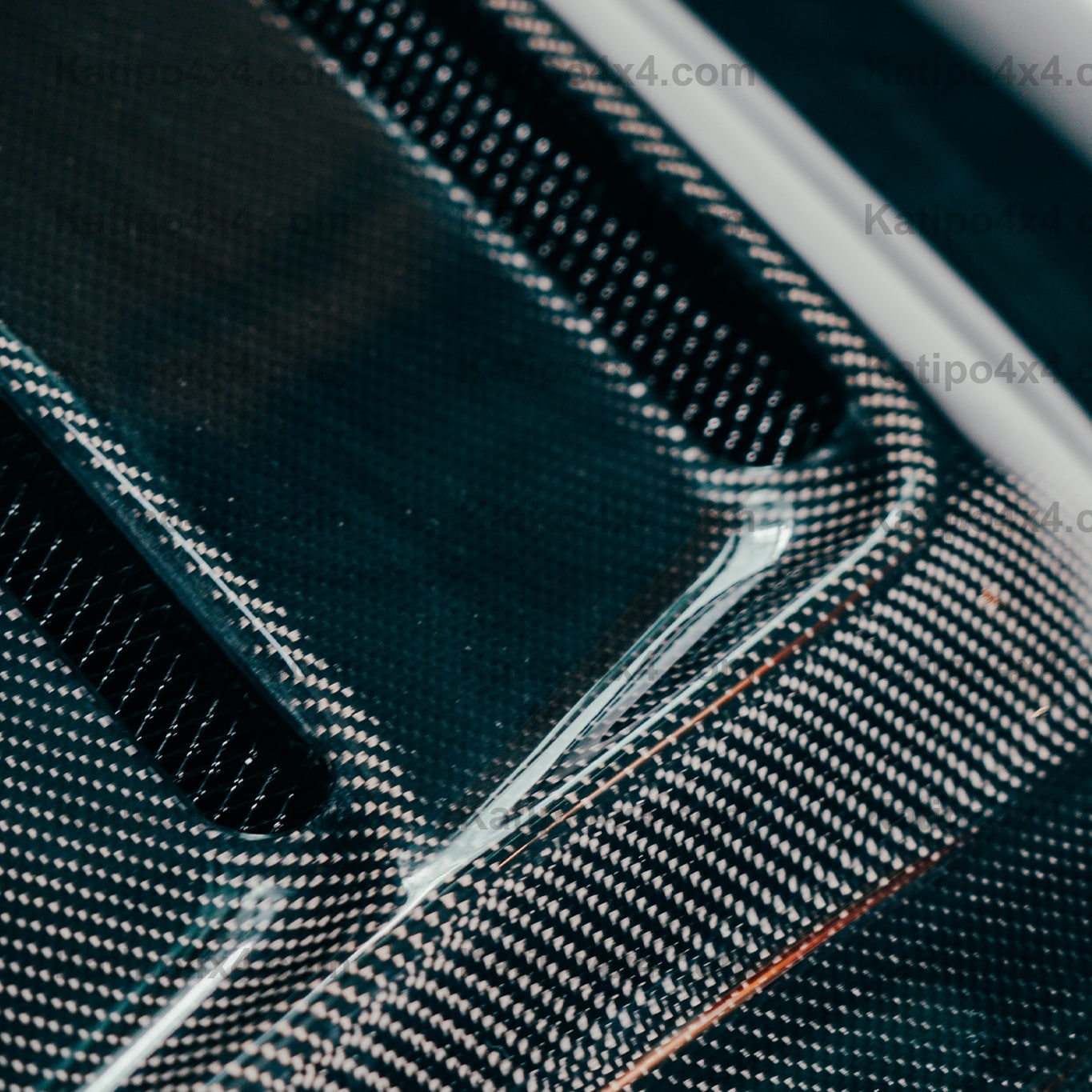 N80 TOYOTA HILUX  CARBON BONNET, MOD -X (2015-2022)