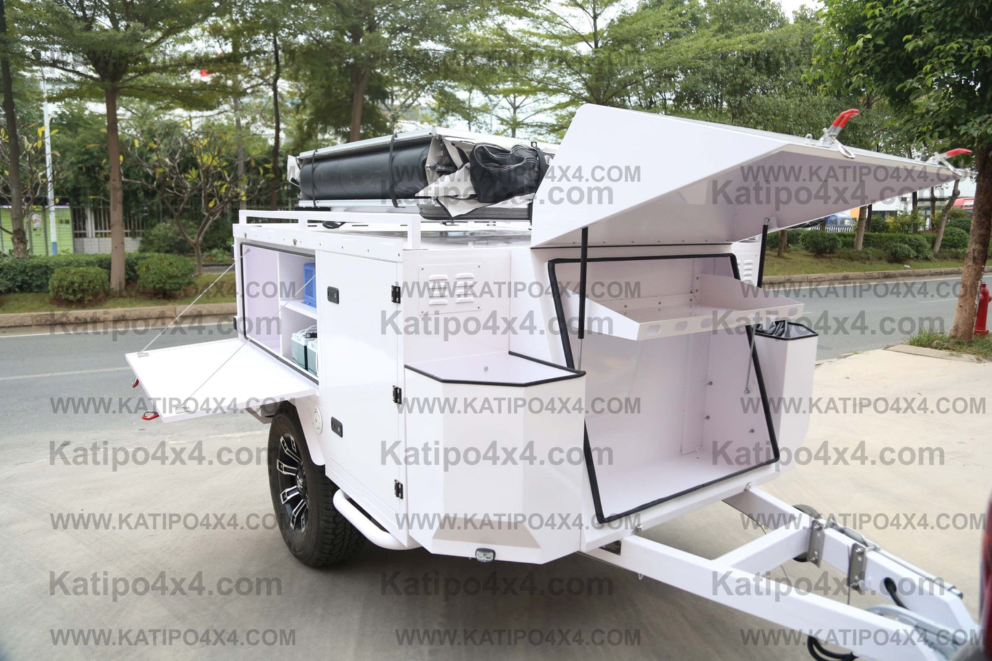 NEW- Fully loaded Camper In the colour of choice