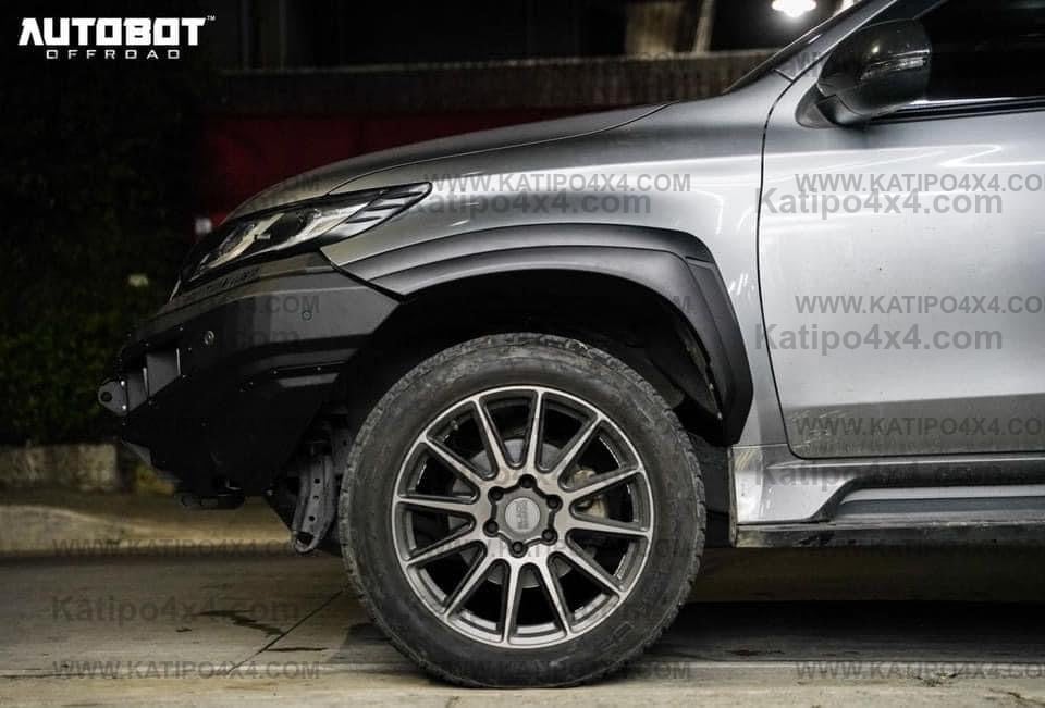 OPTION4WD - Mitsubishi Pajero V.1 FRONT WINCH BAR  ( 2015-2019 )