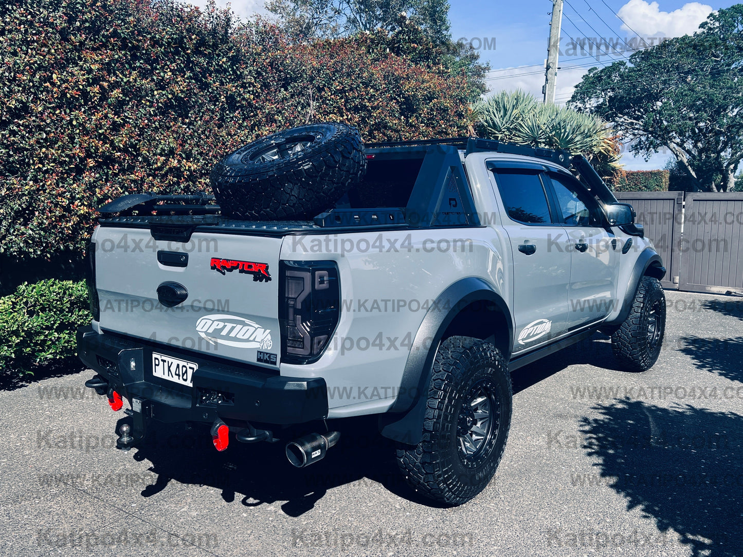 ELECTRIC POWER RETRACTABLE BOARD / FORD RANGER,  RAPTOR SIDE STEPS (2012-2025+) with LED Lights - Or NO LIGHTS
