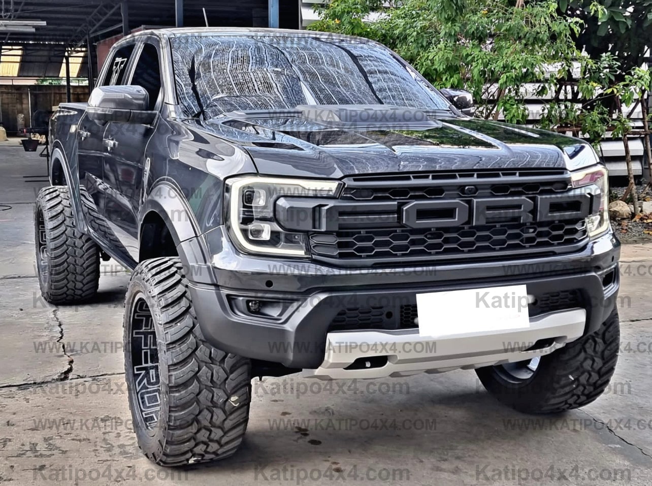 NEXT-GEN XLT, SPORT,  WILDTRAK - RAPTOR WIDE BODY KIT, FRONT BUMPER & REAL RAPTOR GRILL (  WORLDWIDE SHIPPING )