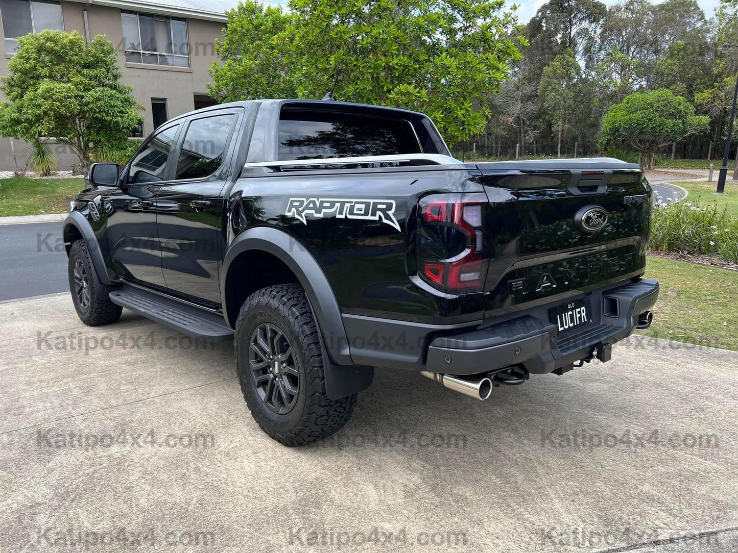 2022+ NEXT-GEN FORD RANGER & RAPTOR ELECTRIC ROLLER LID SPORTS BAR. ( FREE FITTING OR SHIPPING )