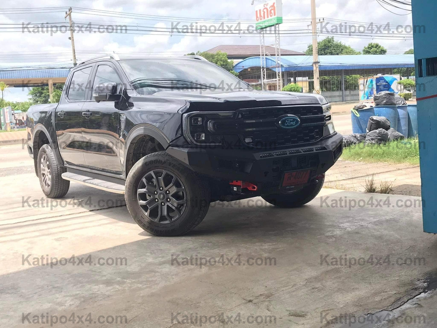 NEXT-GEN EVEREST - OP-V1 FRONT WINCH BAR FORD EVEREST 2022+ ( IN STOCK NOW )