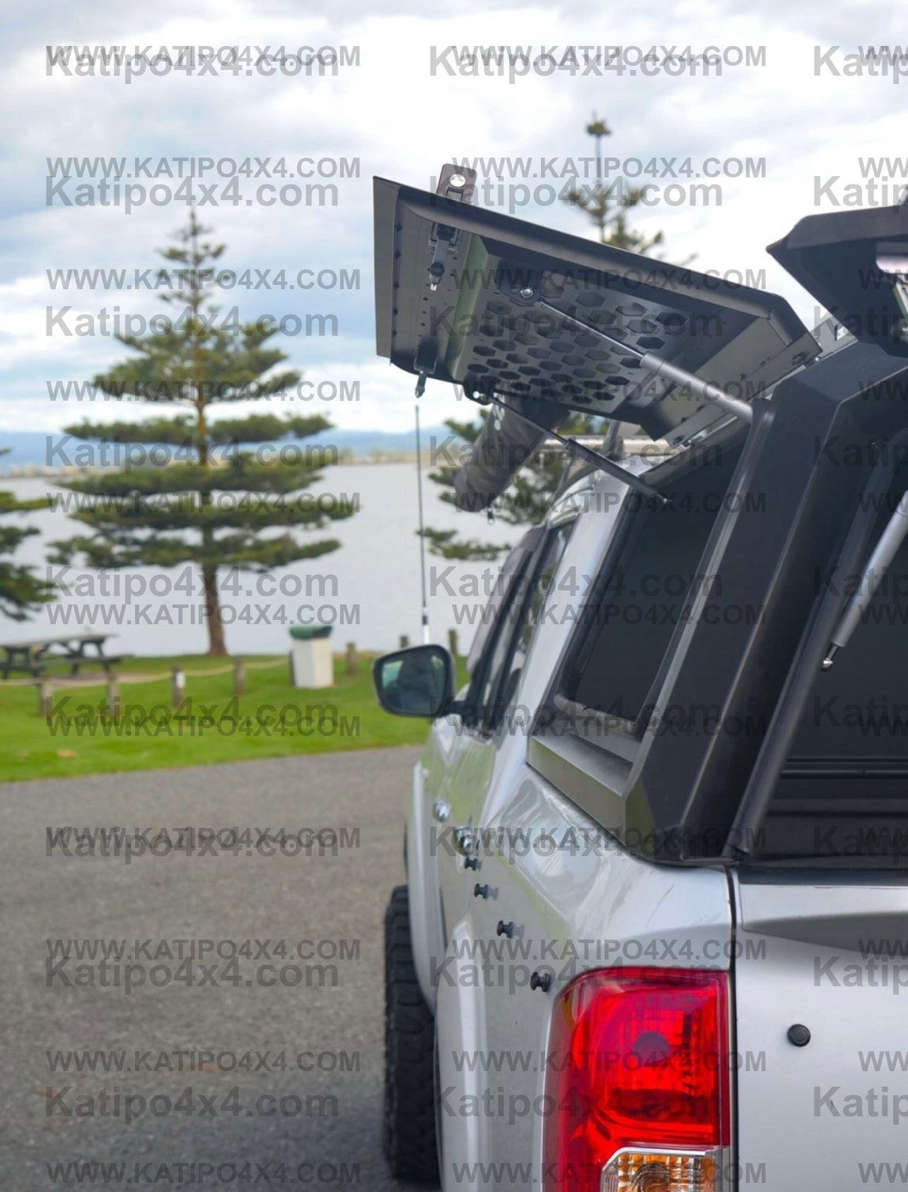 MAZDA BT-50 2012-2022 Heavy Duty Secure & Strong Lock-up Steel Canopy ( 500KG TOP LOAD )