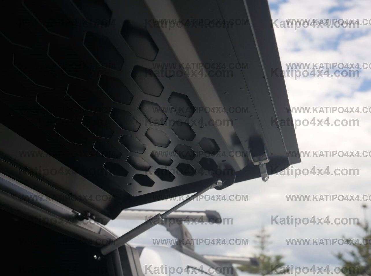 MAZDA BT-50 2012-2022 Heavy Duty Secure & Strong Lock-up Steel Canopy ( 500KG TOP LOAD )