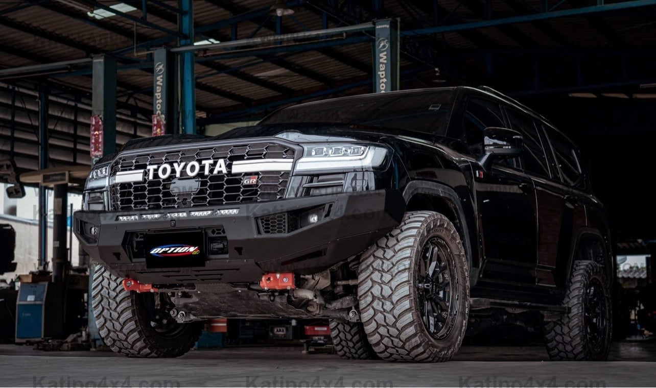 OPTION4WD - TOYOTA LC300 , V.1 FRONT WINCH BAR VX -