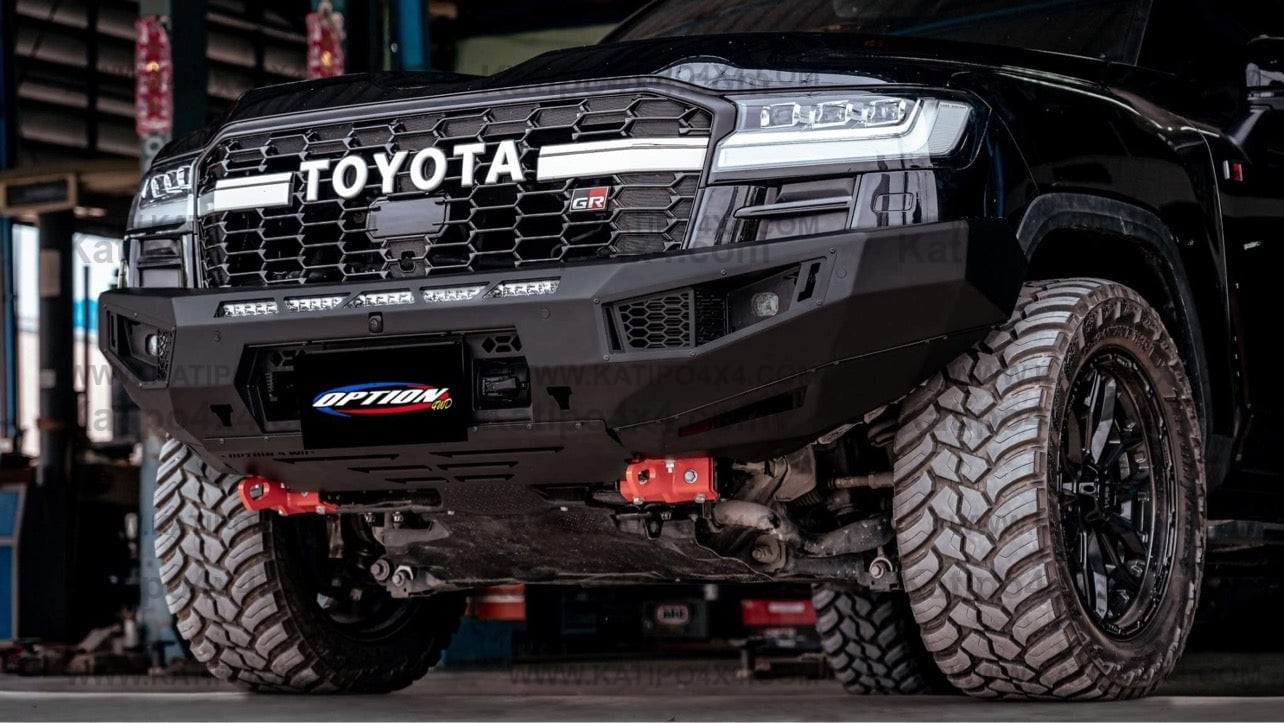 OPTION4WD - TOYOTA LC300 , V.1 FRONT WINCH BAR VX -