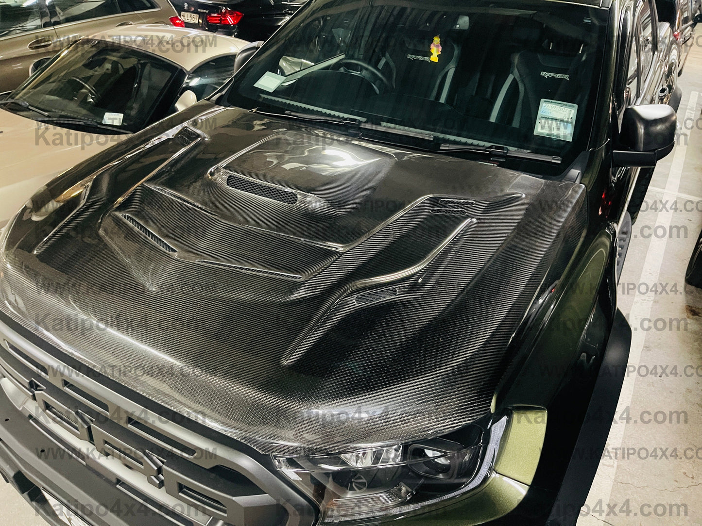 FORD RANGER, EVEREST & RAPTOR  CARBON BONNET, TYPE - STINGER WITH SCOOP (2015-2022) WORLDWIDE SHIPPING