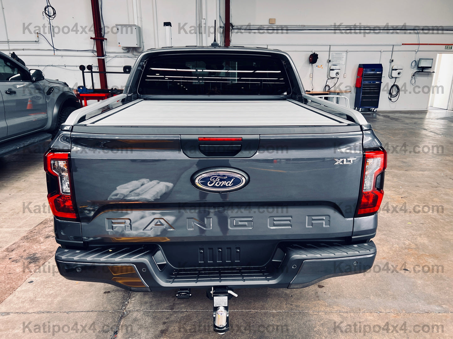 2022+ NEXT-GEN FORD RANGER & RAPTOR ELECTRIC ROLLER LID SPORTS BAR. ( FREE FITTING OR SHIPPING )