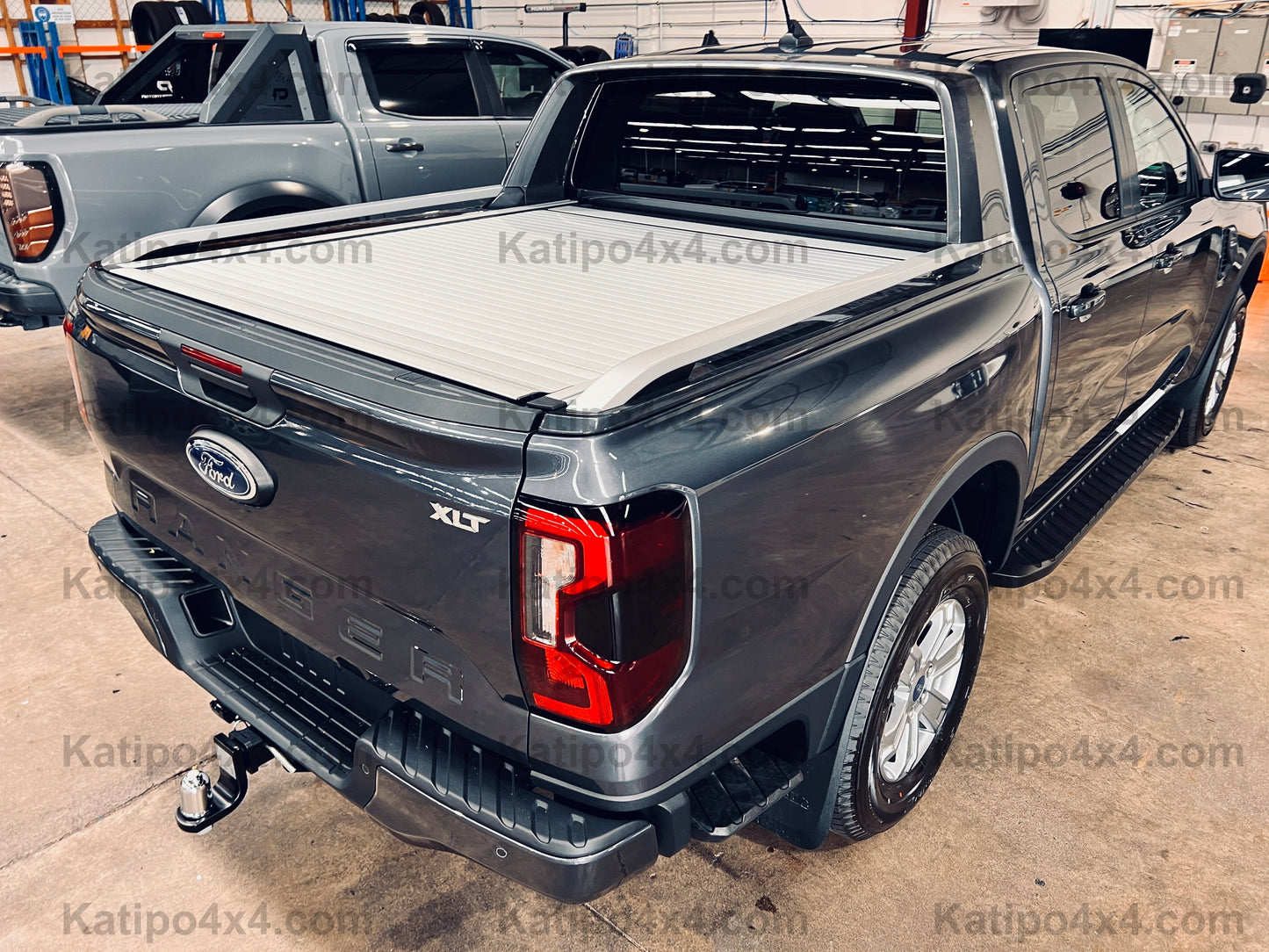 2022+ NEXT-GEN FORD RANGER & RAPTOR ELECTRIC ROLLER LID SPORTS BAR. ( FREE FITTING OR SHIPPING )