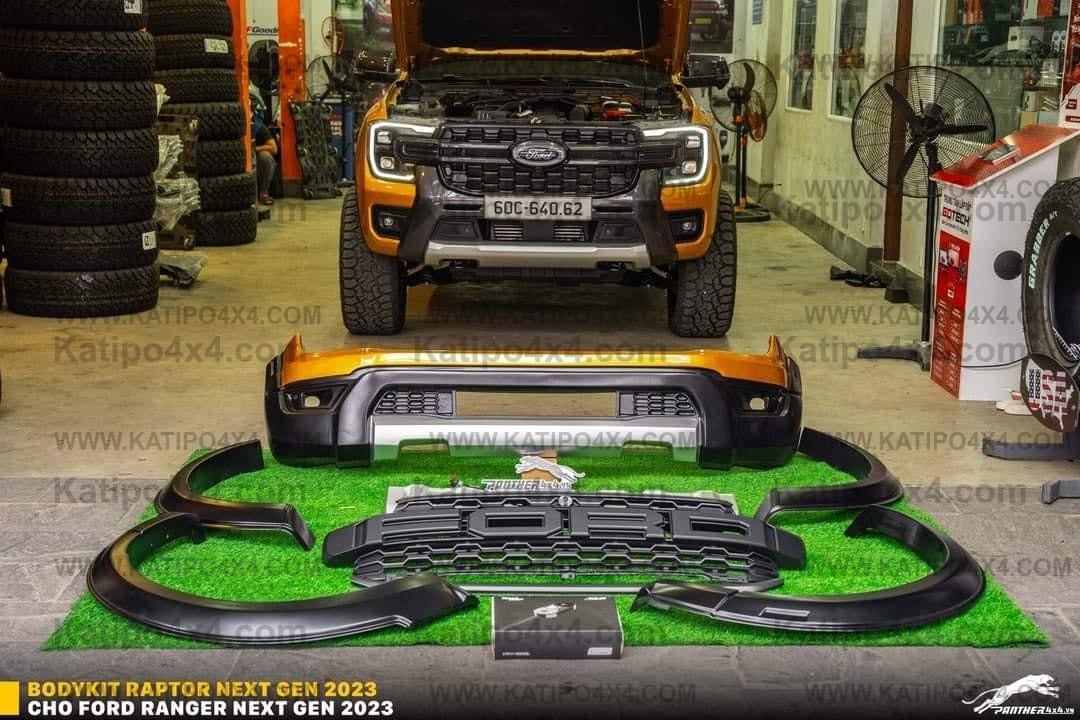 NEXT-GEN XLT, SPORT,  WILDTRAK - RAPTOR WIDE BODY KIT, FRONT BUMPER & REAL RAPTOR GRILL (  WORLDWIDE SHIPPING )