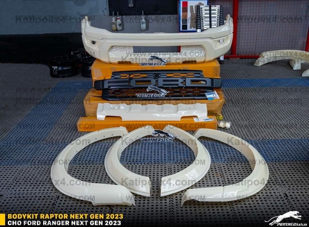 NEXT-GEN EVEREST RAPTOR WIDE BODY KIT, FRONT BUMPER & REAL RAPTOR GRILL