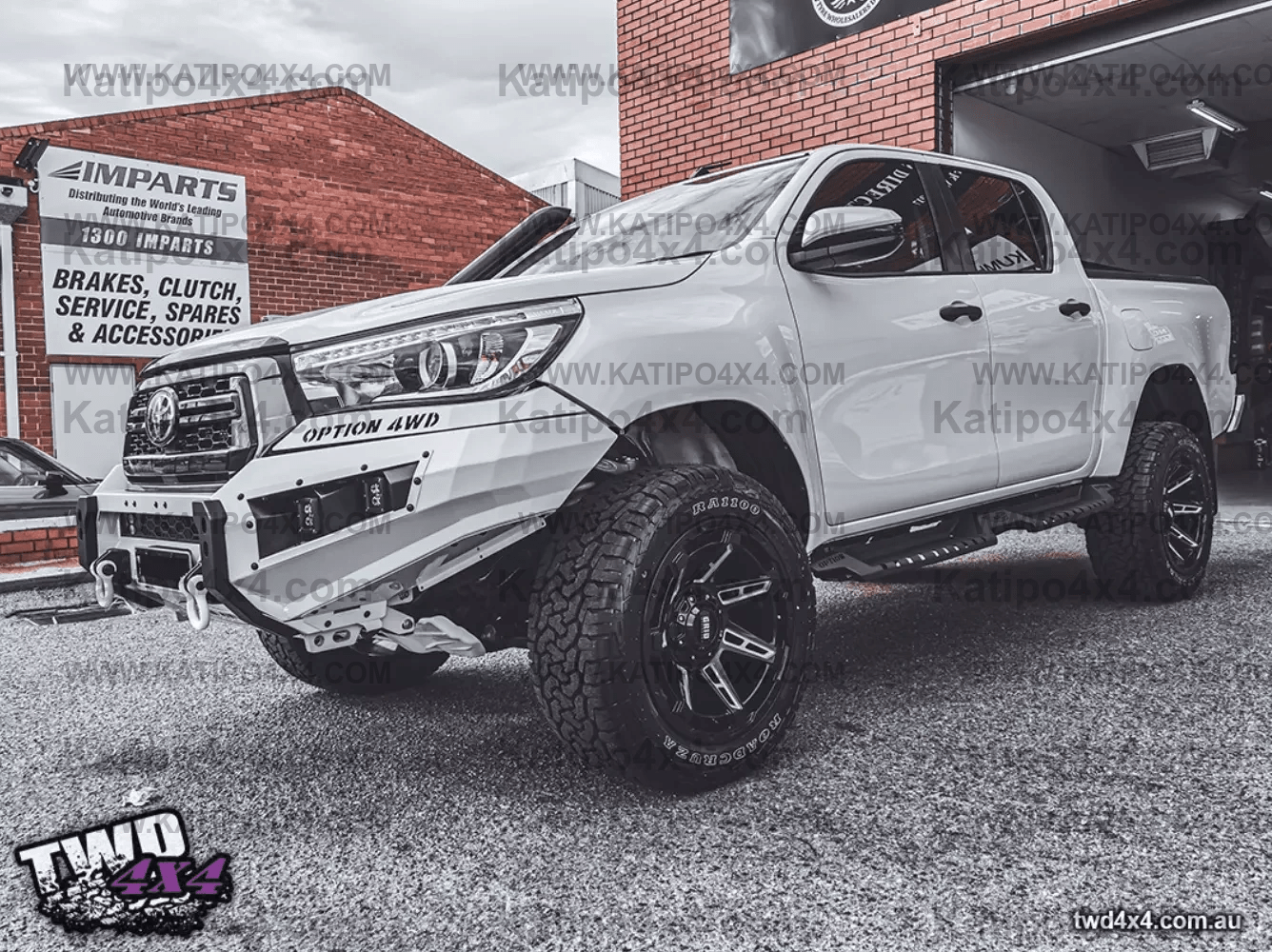 OPTION4WD - TOYOTA HILUX N80 V.1 FRONT BAR 2015-2025+