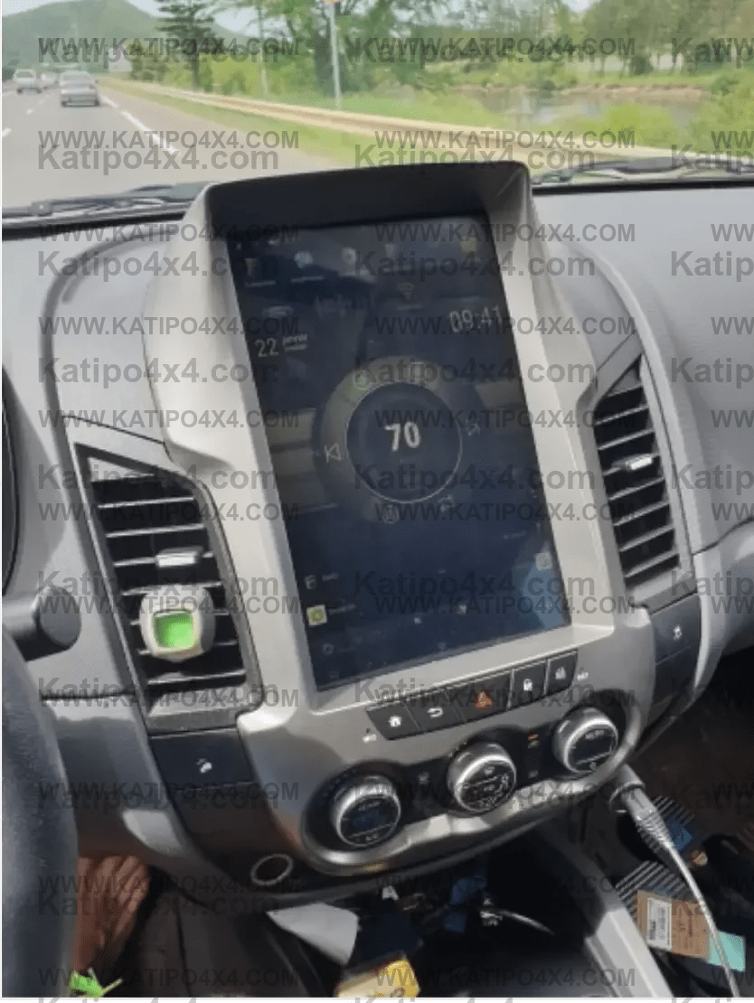 PX1 DASH UPGRADE & TESLA STYLE DISPLAY (2012-2014)