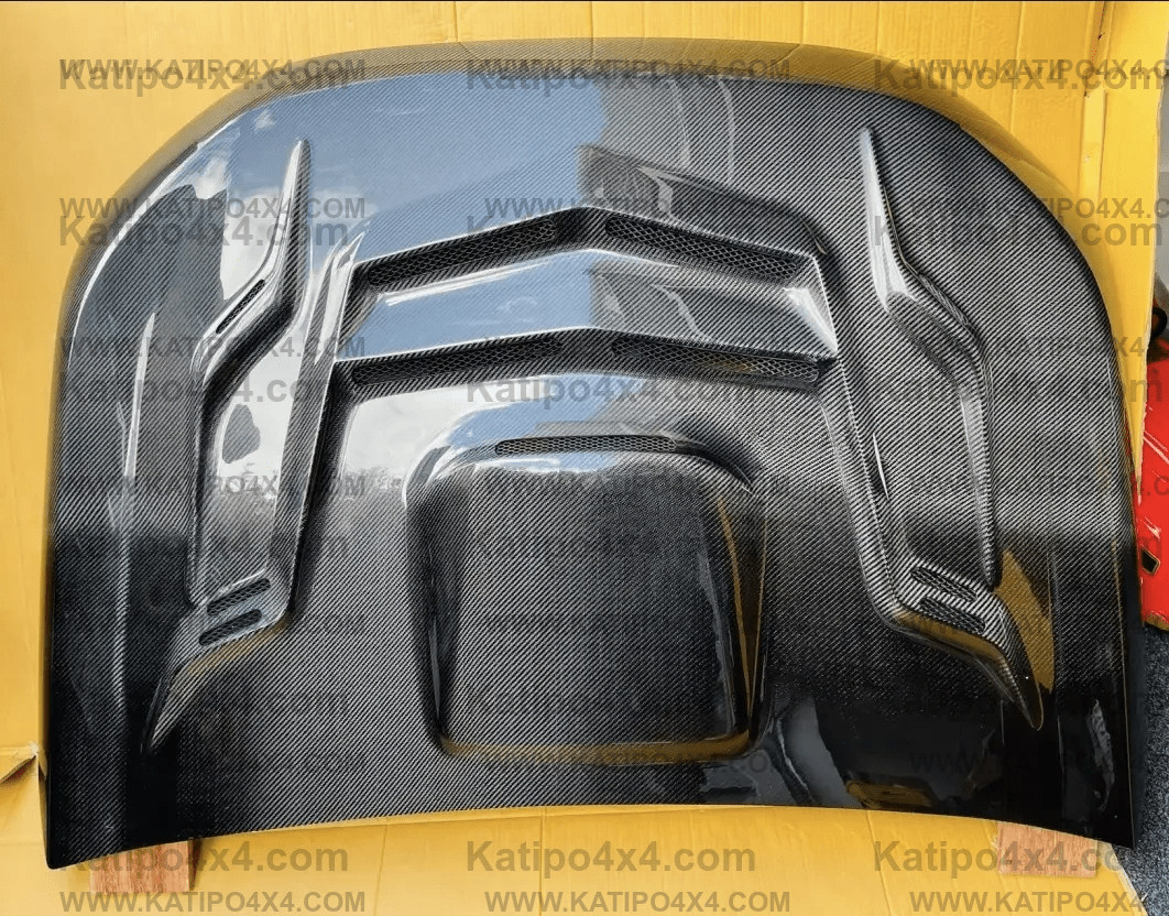 FORD RANGER, EVEREST & RAPTOR  CARBON BONNET, TYPE - STINGER WITH SCOOP (2015-2022) WORLDWIDE SHIPPING