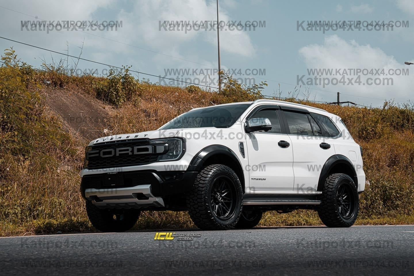 NEXT-GEN EVEREST RAPTOR WIDE BODY KIT, FRONT BUMPER & REAL RAPTOR GRILL